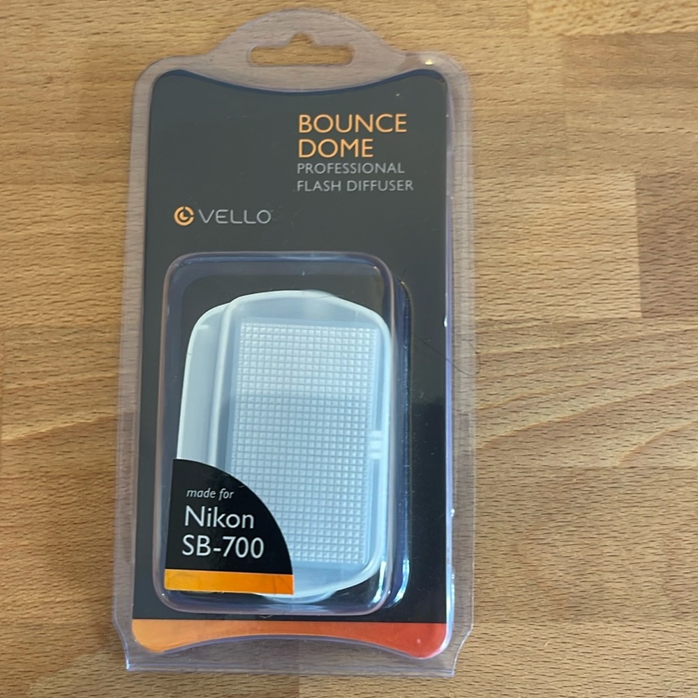 Brand new inbox, bound, stone, professional flash diffuser for Nikon SB 700